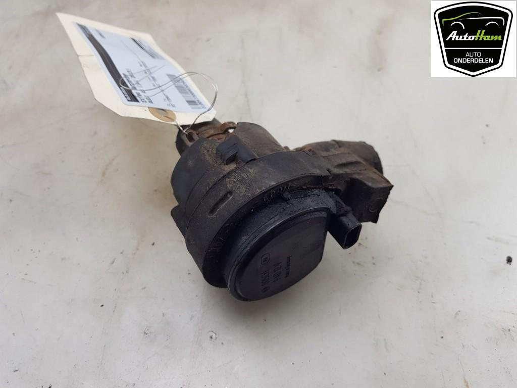 EXTRA WATERPOMP Audi A3 Sportback (8VA / 8VF), Auto-onderdelen, Airco en Verwarming, Audi, Gebruikt