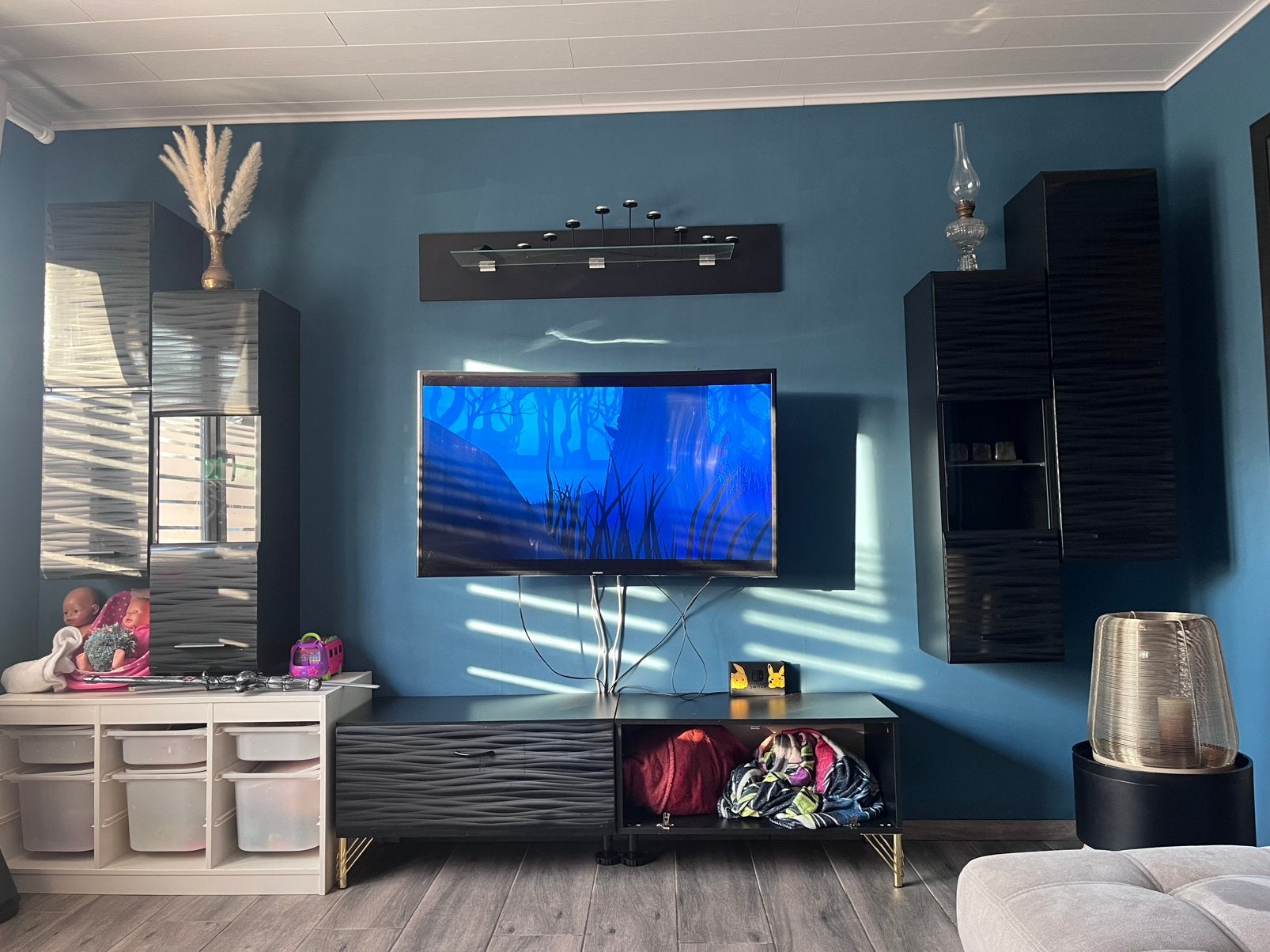Gratis tv kast., Ophalen