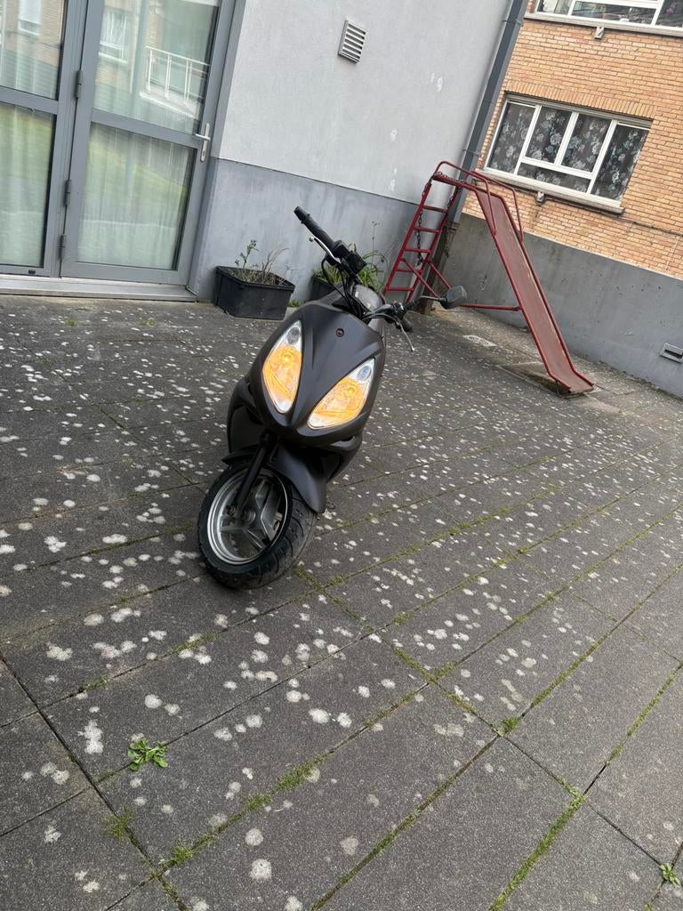 Sym Jet Euro X, Fietsen en Brommers, Ophalen, SYM, Zo goed als nieuw, Benzine