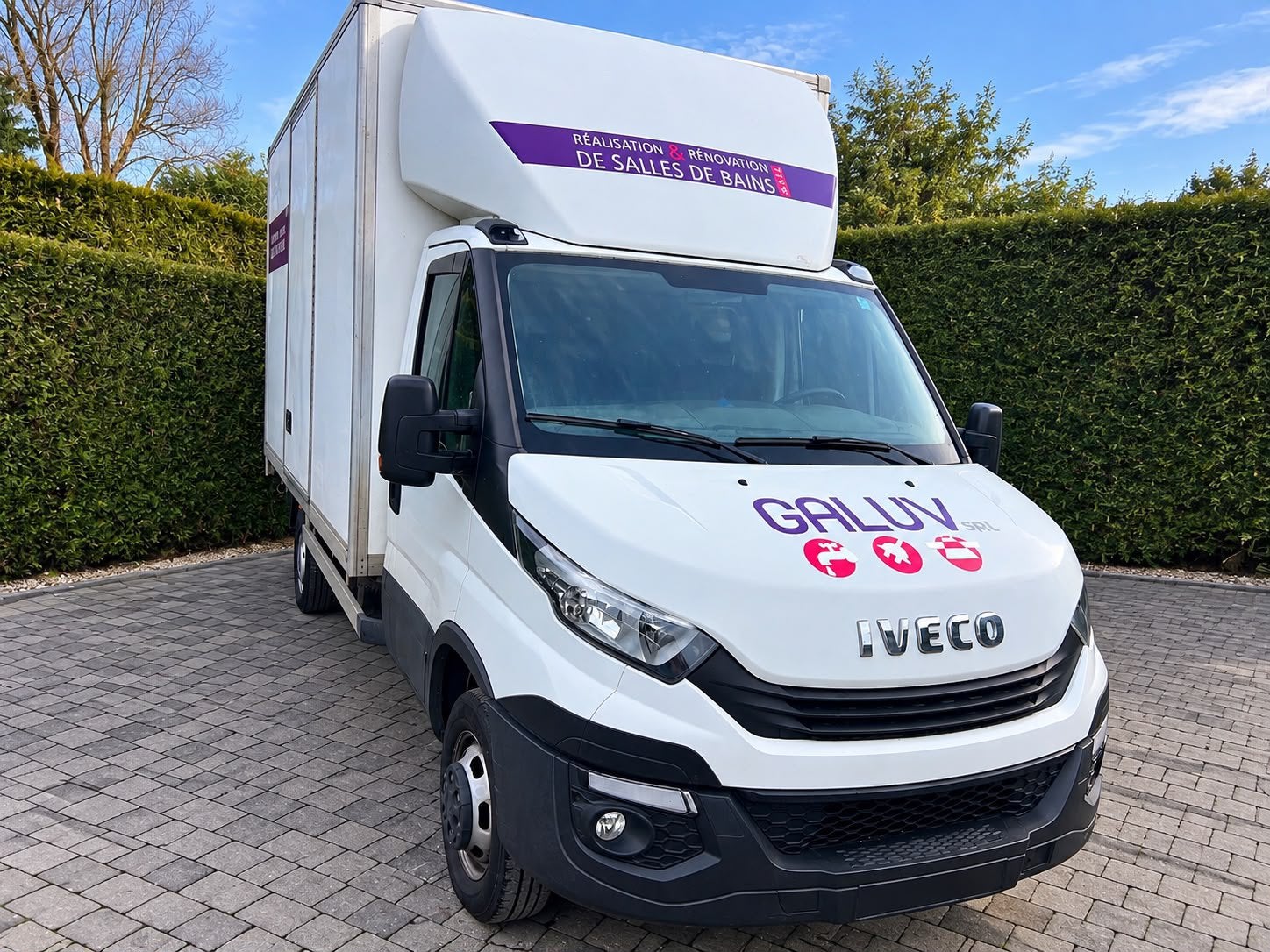 Iveco Daily 2.3D Goed, lees de Euro6+Lift-2017, Auto's, 4 deurs, Euro 6, Iveco, Wit