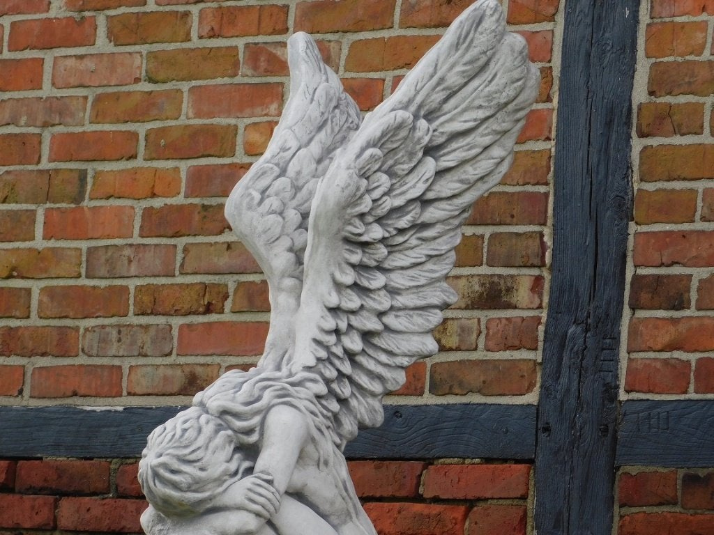 Ange agenouillé sur un piédestal, 170 cm, pleine pierre, Enlèvement ou Envoi, Pierre, Ange