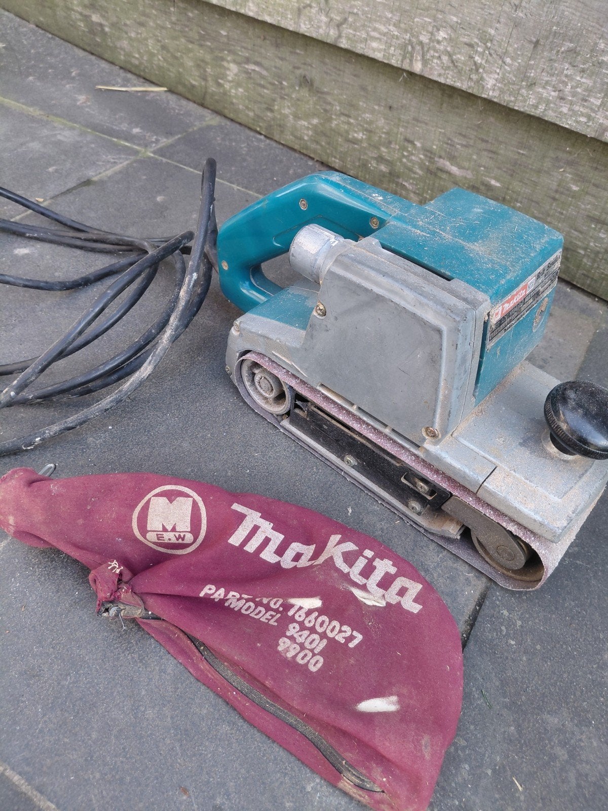 Makita bandschuurmachine, Doe-het-zelf en Bouw, Ophalen, Bandschuurmachine