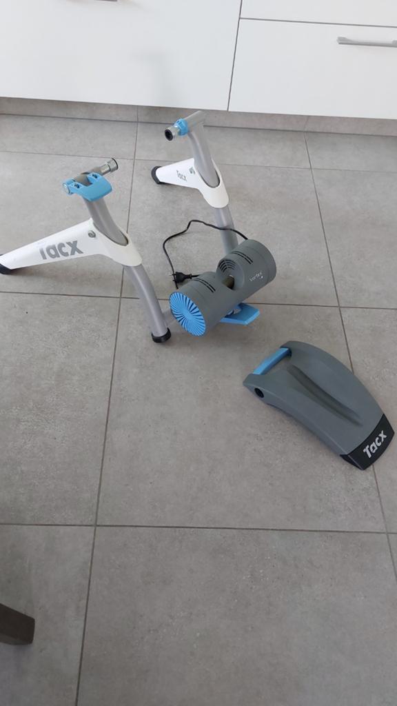Fietstrainer Tacx Vortex, Ophalen