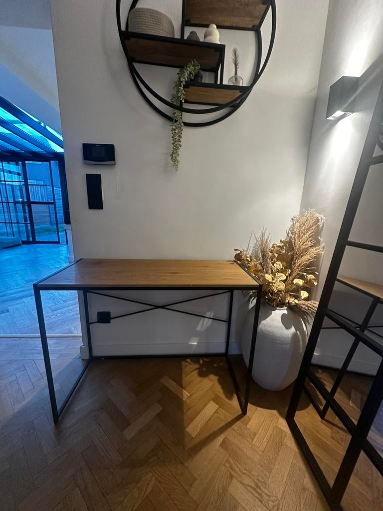 Sidetable / bureau hout en zwart metaal, Ophalen, Zo goed als nieuw, Metaal