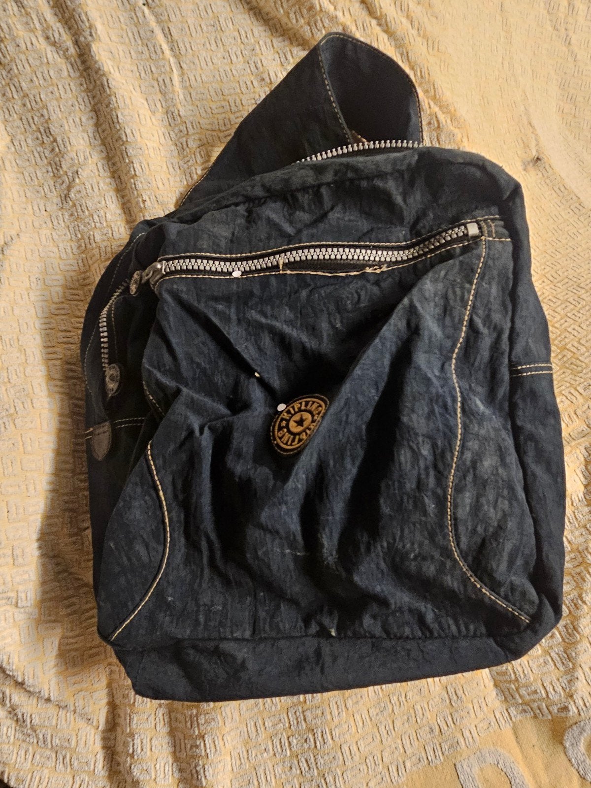 cartable kipling, Enlèvement