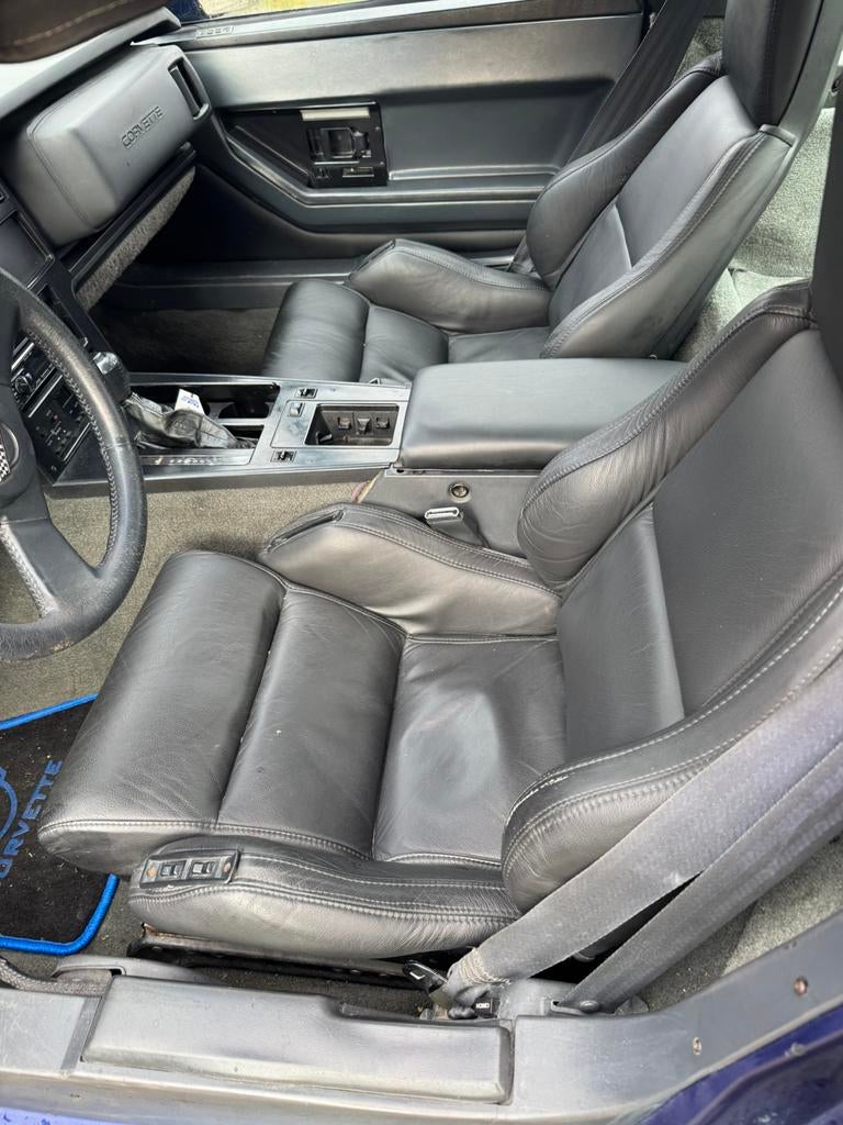Oldtimer Corvette c4  1987, Auto's, Automaat, Zwart, Chevrolet, Blauw