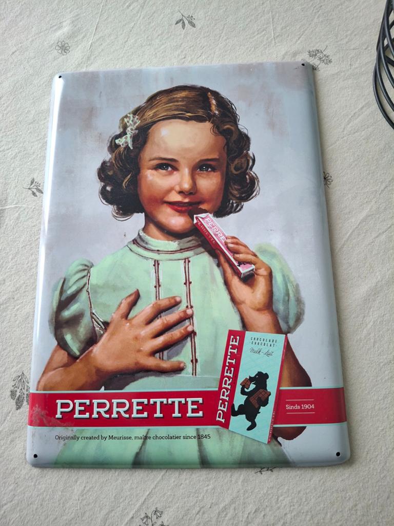 Nieuwe ijzeren reklamebord perrette  meurisse, Ophalen of Verzenden