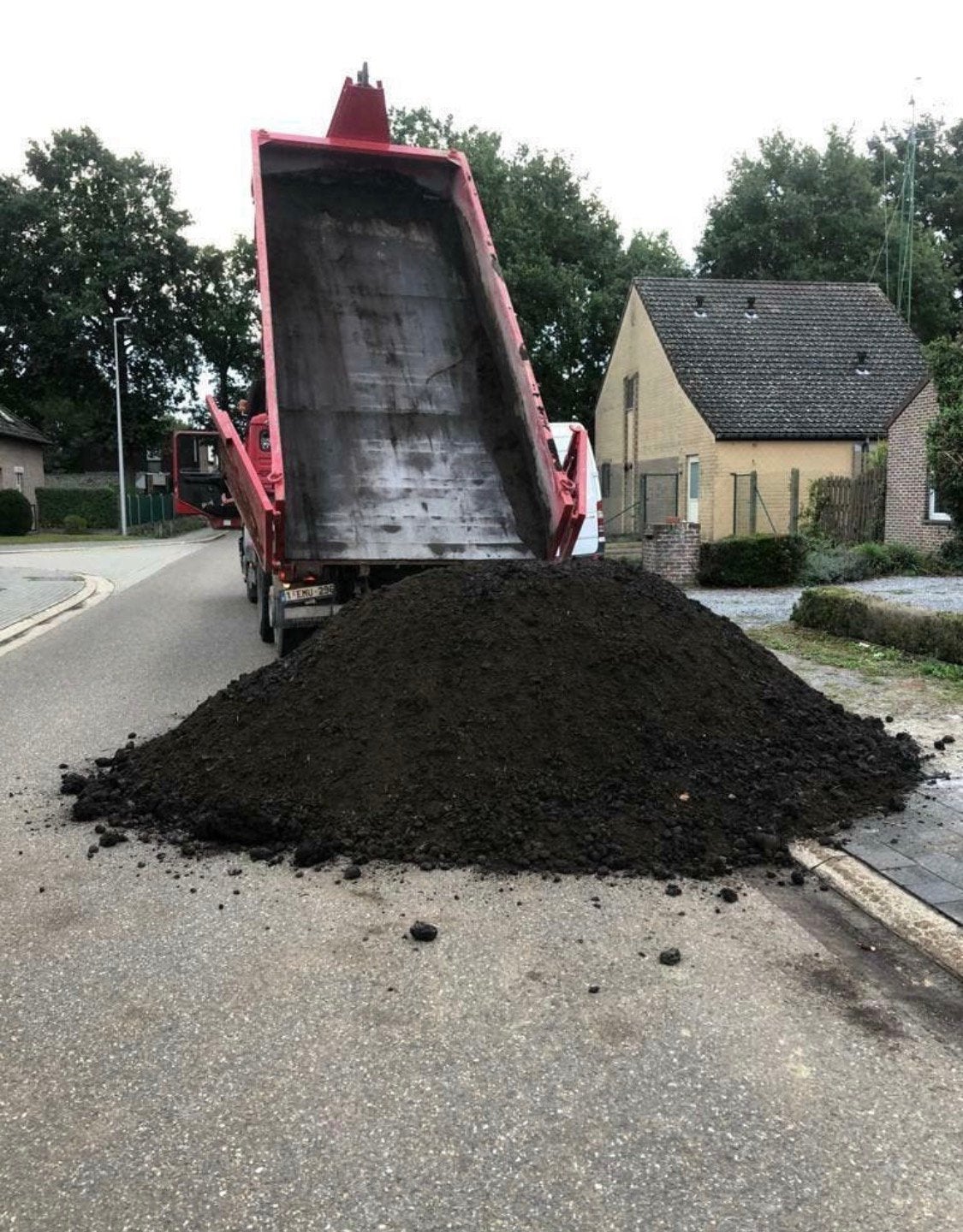 Zwarte grond: Teelaarde, Tuin en Terras, Zand, Verzenden, Zo goed als nieuw