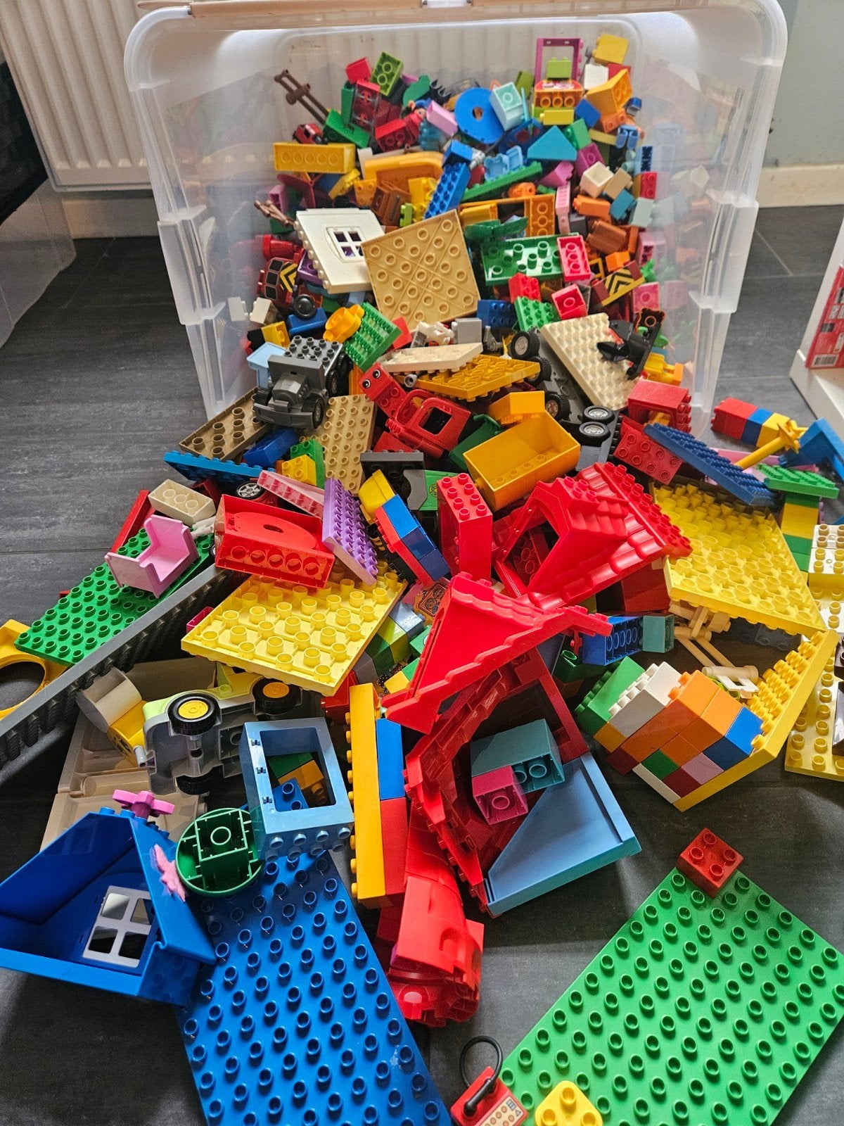 Grote doos duplo 15kg, Kinderen en Baby's, Ophalen of Verzenden, Zo goed als nieuw, Meerdere sets, Duplo