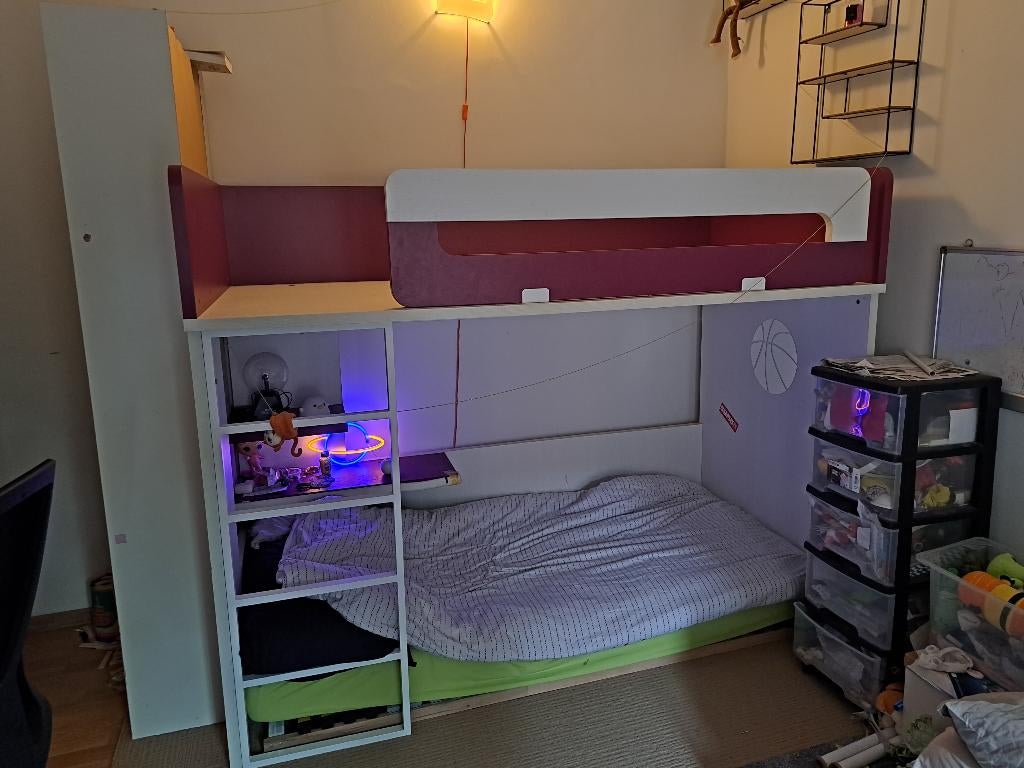 Stapelbed 2 persoons hoge kwaliteits afwerking, Ophalen, Zo goed als nieuw, Stapelbed