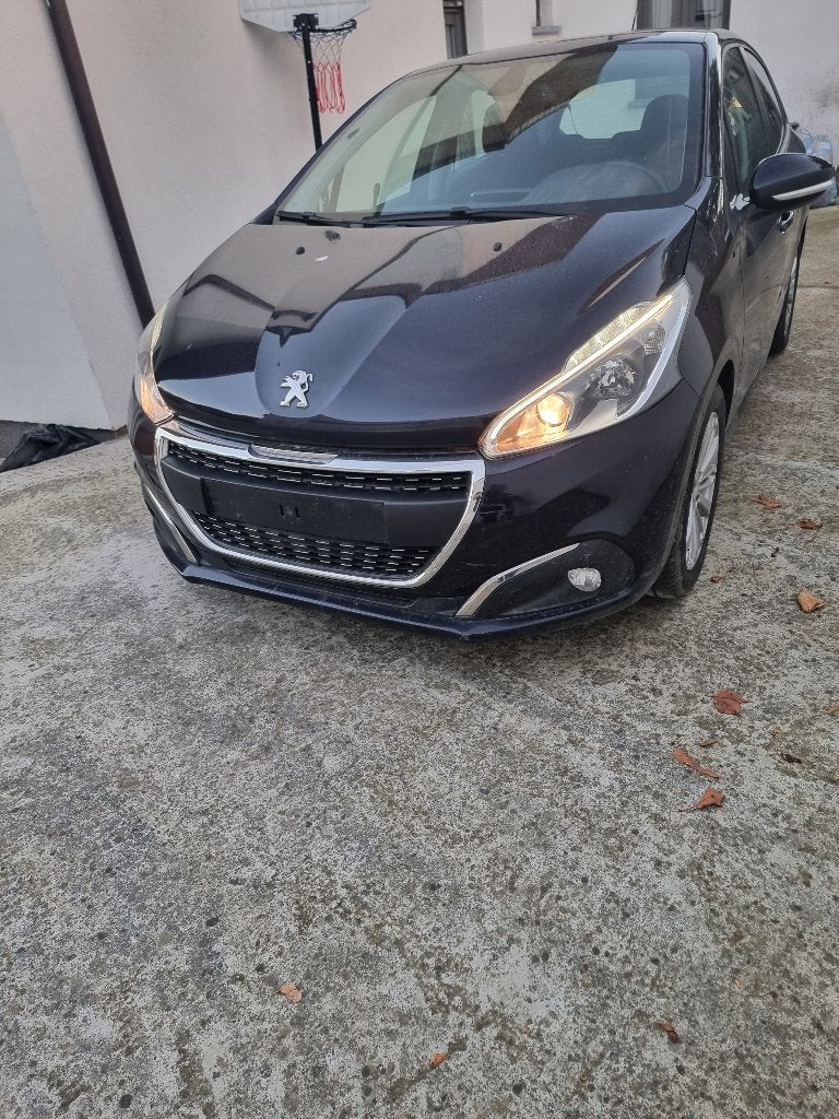 Peugeot 208 1.2 essence 2019 60000km, Autos, Achat, Euro 6, Entreprise, Carnet d'entretien