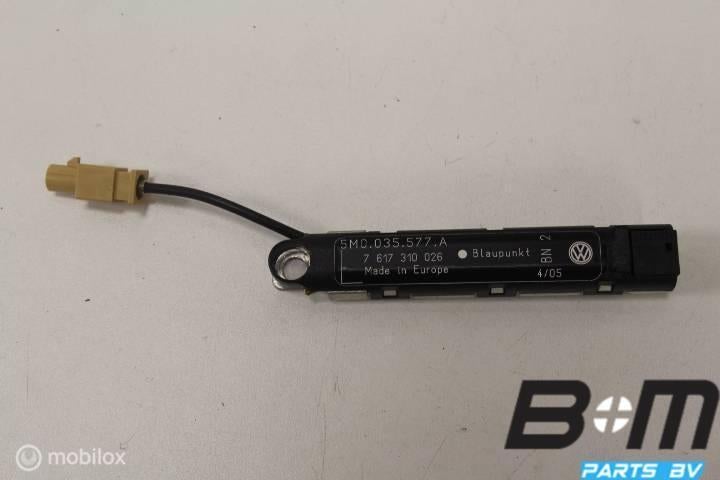 Antenneversterker VW Golf Plus 5M0035577A, Auto diversen, Autoradio's, Gebruikt