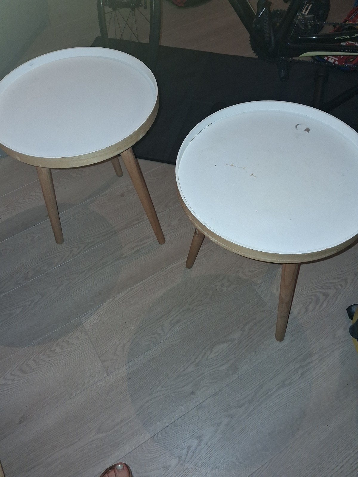 bijzettafeltjes, Ophalen, Rond