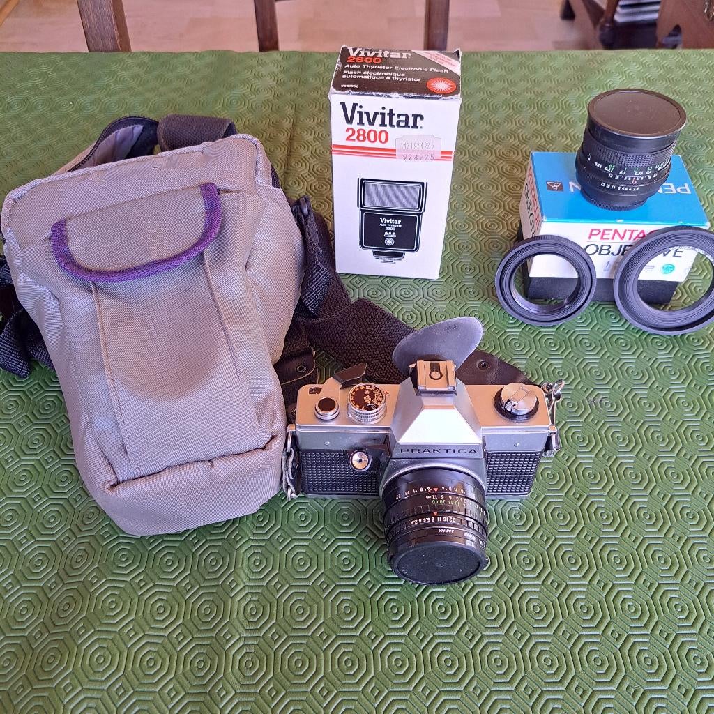 Appareil photo avec flash et deux objectifs, TV, Hi-fi & Vidéo, Appareils photo analogiques, Comme neuf, Reflex miroir, Autres Marques
