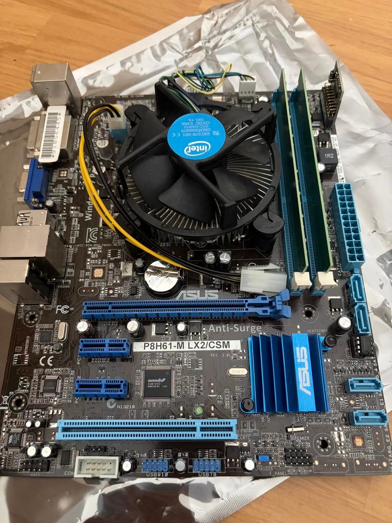 Intel i7 + 16GB RAM + GTX 750 carte mère, Informatique & Logiciels, Enlèvement, Comme neuf, Intel, DDR3