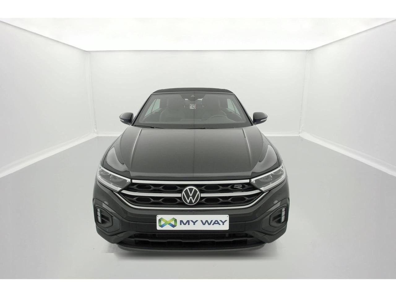 Volkswagen T-Roc Cabriolet T-Roc Cabriolet 1.5 TSI R-Line DS, Auto's, Automaat, Cabriolet, Zwart, https://public.car-pass.be/vhr/f40e07b2-1b1a-4702-8cea-73a61adcaca3
