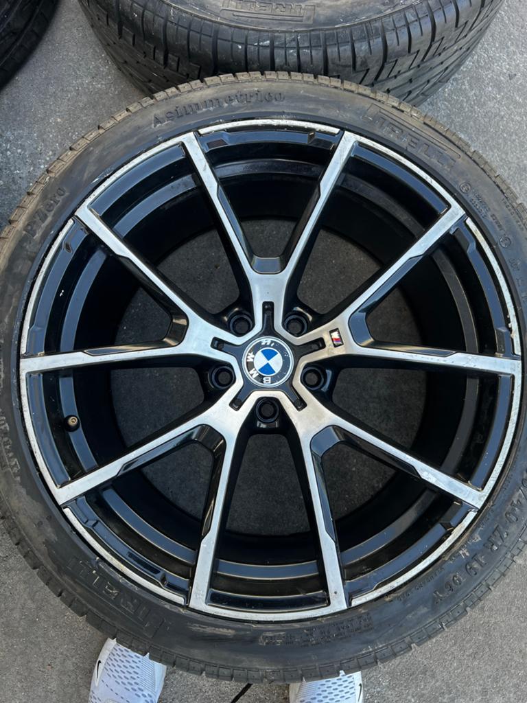 Jantes Bmw 255/40/R19, Enlèvement, Pneu(s)