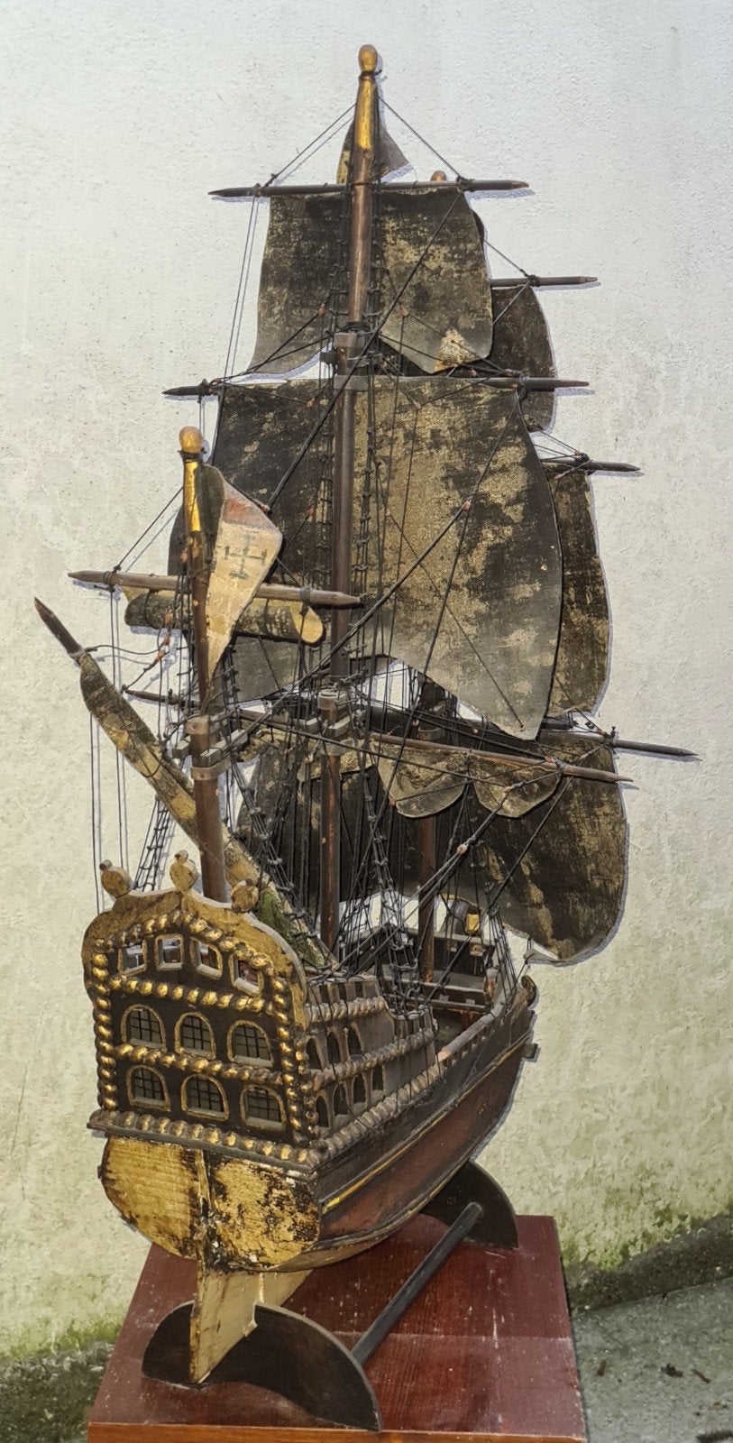 Maquette de bateau en bois à restaurer, Collections, Marine, Enlèvement