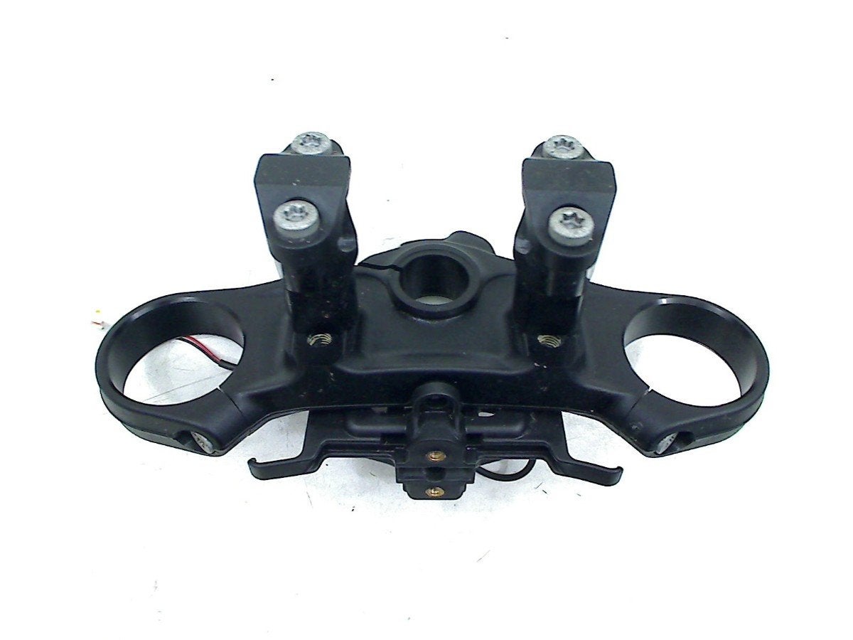 KROONPLAAT KTM 1290 Super Duke R 2020 (01-2020/12-2020), Dhr. S. di Majo, Gebruikt, Info@cama-motorparts.nl, P.J. Troelstraweg 8 8
3144 CX  MAASSLUIS, NL