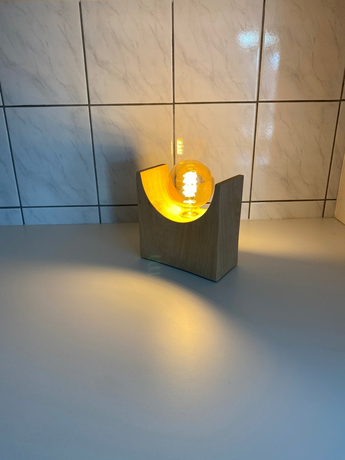 Design lamp in eik, Ophalen of Verzenden, Zo goed als nieuw, Nachtlamp, LED