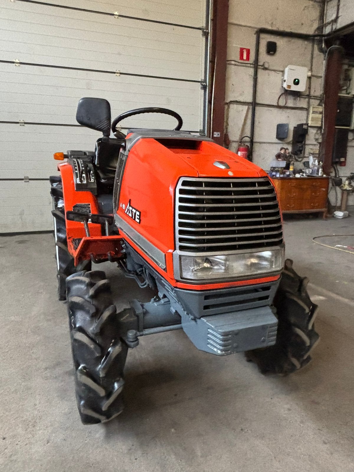 Tracteur kubota A19 4x4, Articles professionnels, Enlèvement