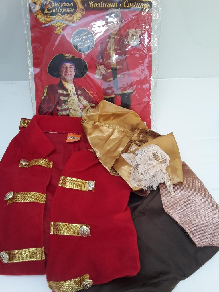 Piet Piraat pak + evt. hoed, maat 116, Studio 100, als nieuw, Kinderen en Baby's, Studio 100, Jongen of Meisje, Ophalen of Verzenden