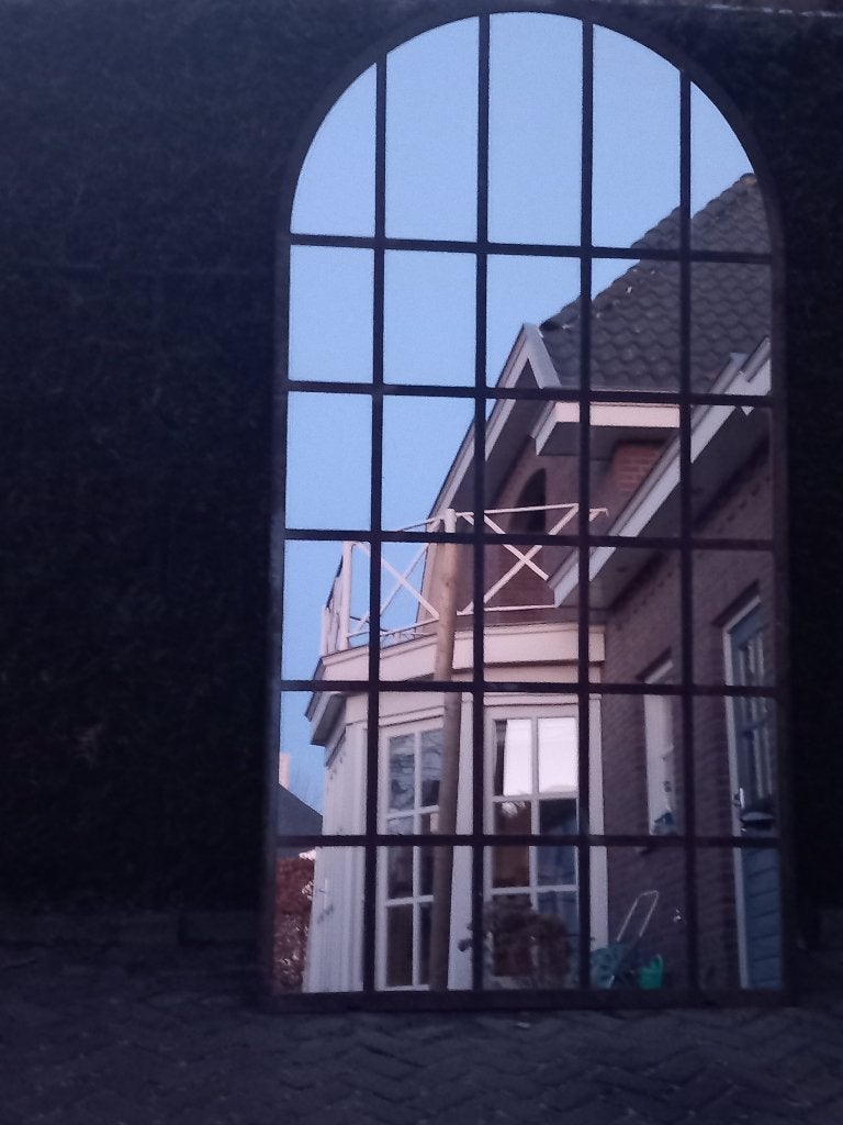 industrieel stalraam spiegel = groot!, Ophalen
