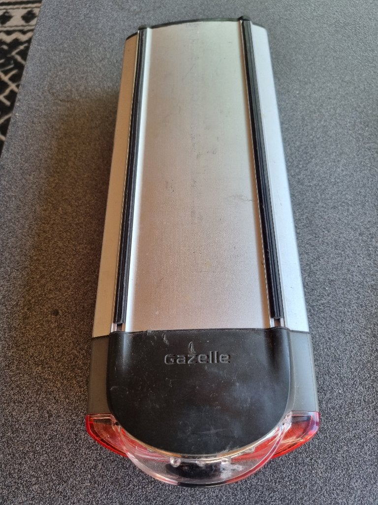 Accu Gazelle Innergy Brons (defect), Fietsen en Brommers, Elektrische fietsen, Ophalen of Verzenden, Gebruikt, Minder dan 30 km per accu