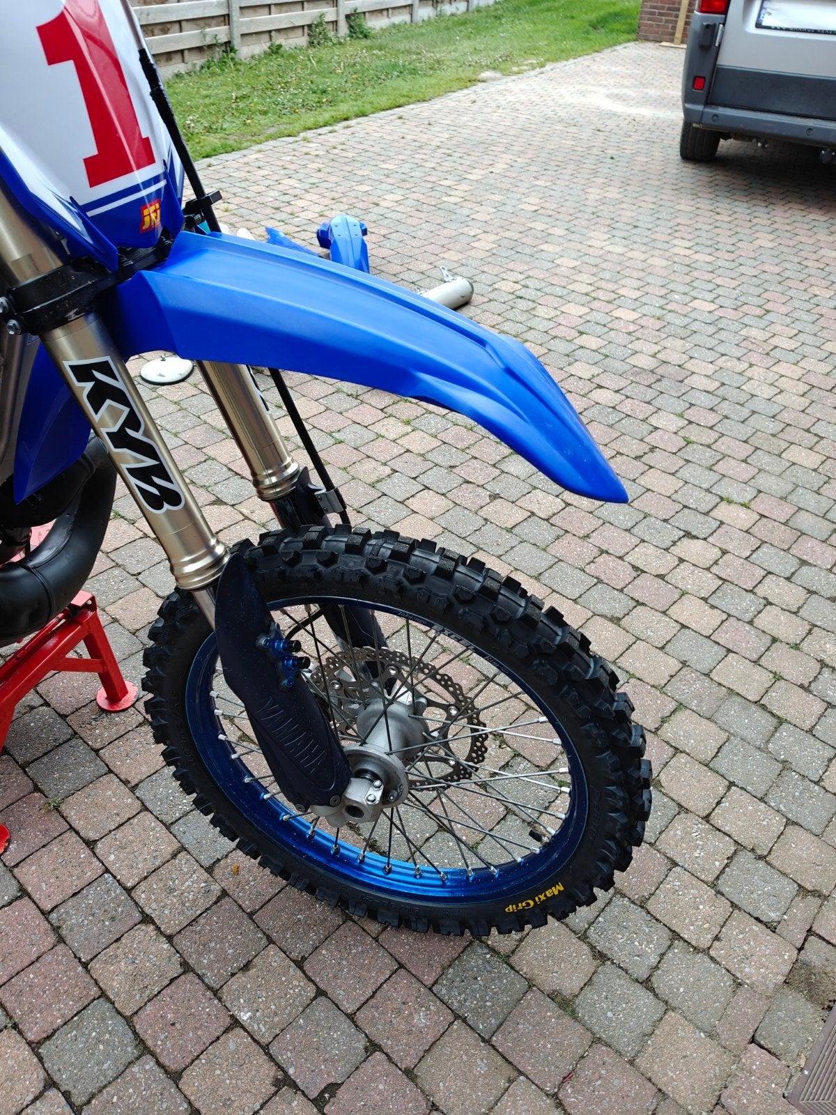 Yamaha 250 2 takt bj 2024 in zéér goede staat prijs 4900 eur, Fietsen en Brommers, Ophalen of Verzenden, Yamaha