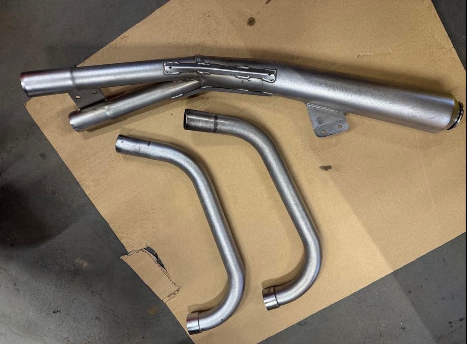 Échappement Laverda 750 2 en 1, Enlèvement