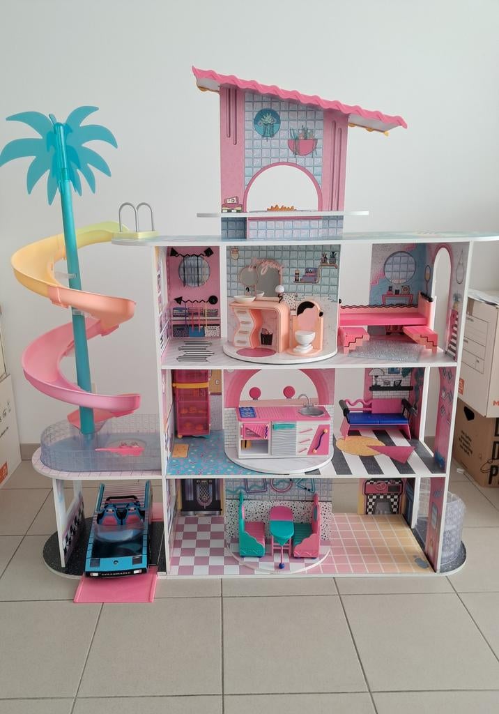 Maison de poupée LOL surprise avec voiture, grandes et petit, Enlèvement, Maison de poupées
