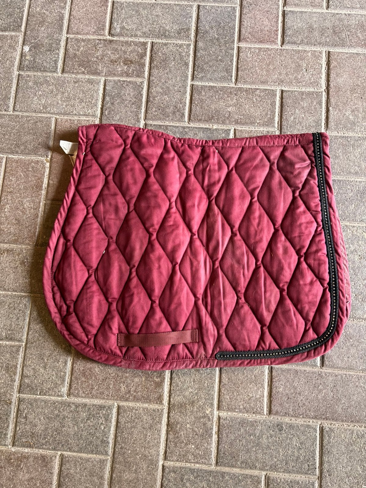 Tapis dressage bordeau full, Full (L), Enlèvement, Utilisé, Couverture anti-eczéma