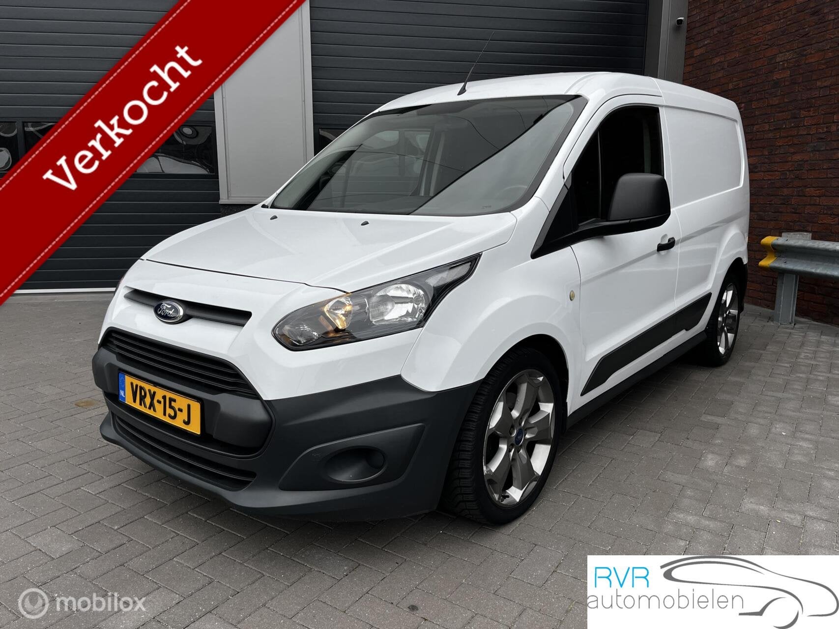 Ford Transit Connect 1.0 Ecoboost L1 AIRCO/CAMERA/CRUISE, Gebruikt, Zwart, Wit, 1364 kg