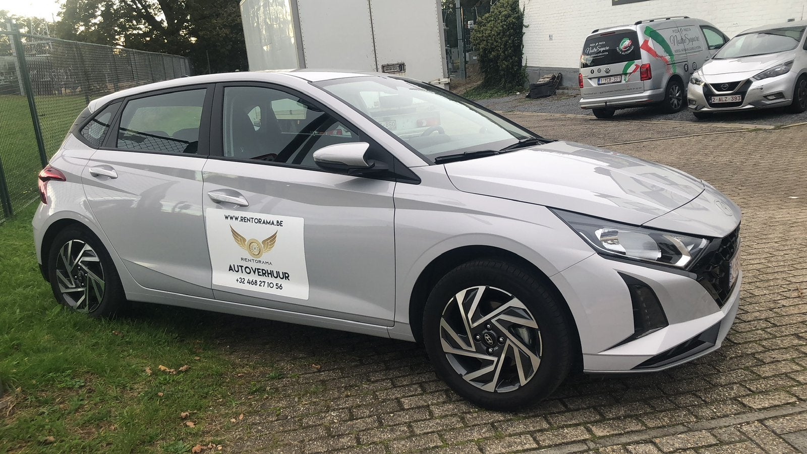 Hyundai i20 te huur, Personenauto
