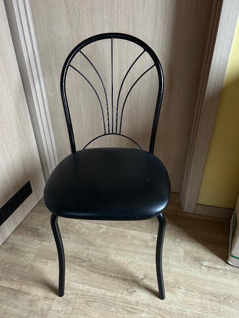 Stoelen, Huis en Inrichting, Stoelen, Ophalen, Drie, Zwart, Zo goed als nieuw