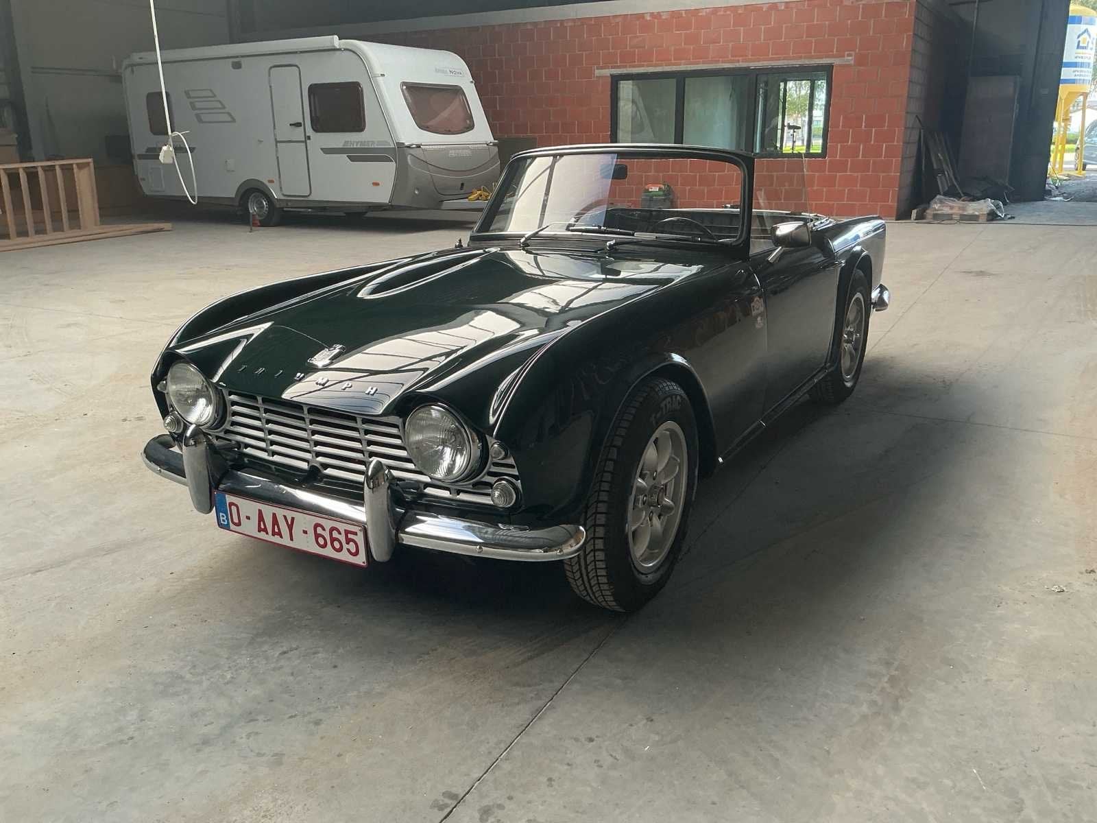 Voiture classique Triumph 1964, Achat, Entreprise, Boîte manuelle, Triumph