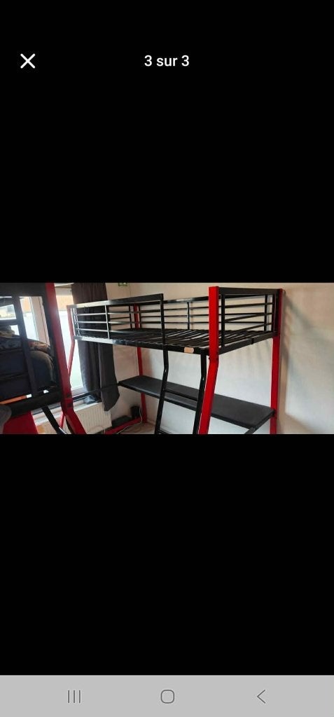 Lit surélevé avec bureau en-dessous en métal noir et rouge, Enlèvement, Comme neuf, Lits superposés