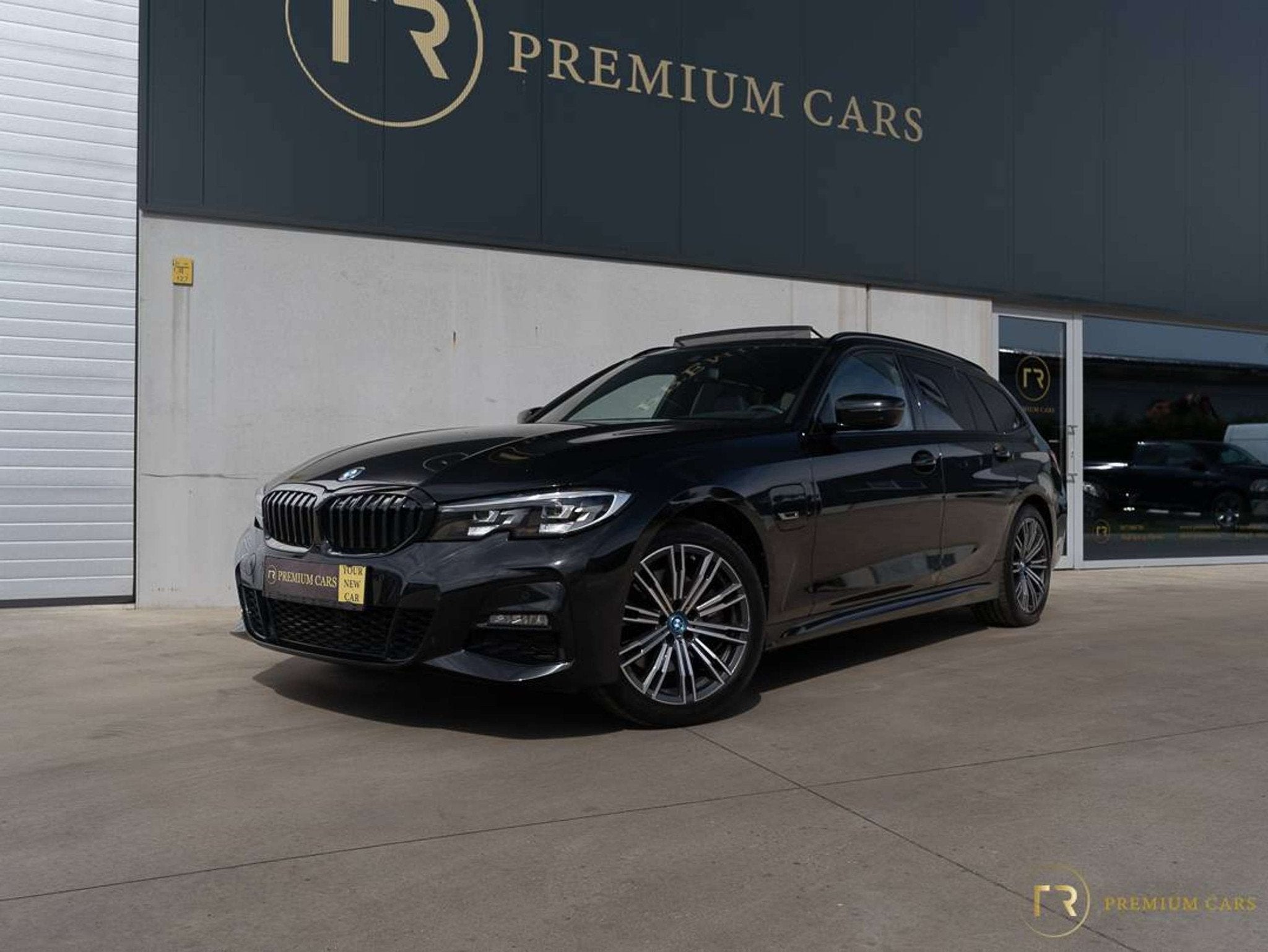BMW 3 Serie 320 e l PHEV l M-Sport l Pano l Heated Seats, Autos, Achat, Euro 6, Entreprise, 34 g/km
