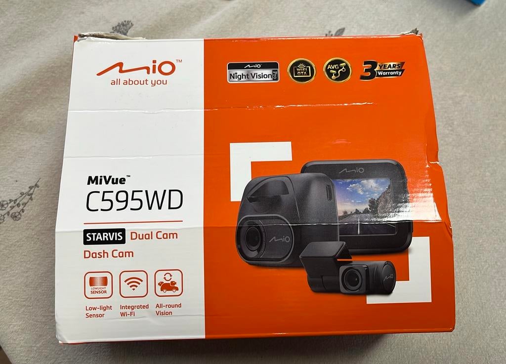 Dashcam + achteruitrijcamera MiVue C595WD, Auto diversen, Dashcams, Zo goed als nieuw, Ophalen
