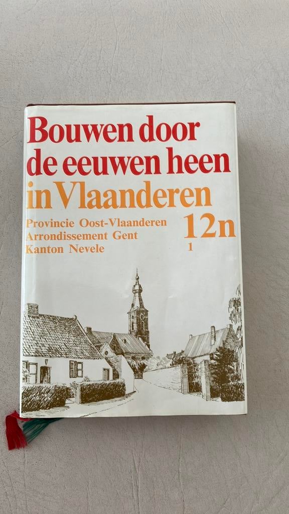 Bouwen door de eeuwen heen in Vlaanderen, Boeken, Kunst en Cultuur | Architectuur, Zo goed als nieuw, Architectuur algemeen, Ophalen of Verzenden