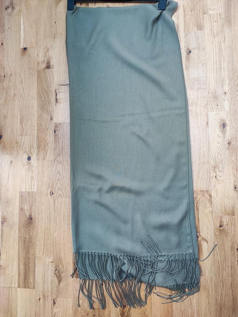 Sjaal buti kaki groen, Ophalen of Verzenden, Sjaal