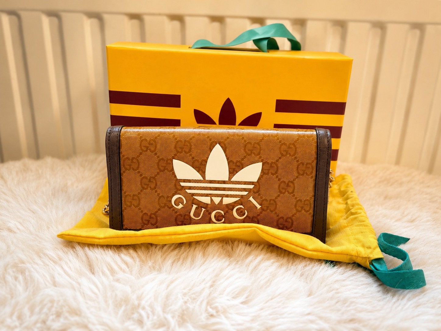 Adidas x Gucci GG supreme wallet, Motoren, Accessoires | Koffers en Tassen, Ophalen of Verzenden, Zo goed als nieuw