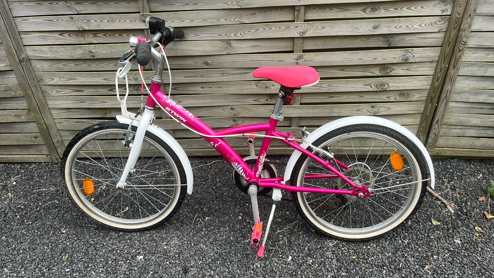Vélo Btwin 20 pouces pour filles, Vélos & Vélomoteurs, Enlèvement, Comme neuf, 20 pouces