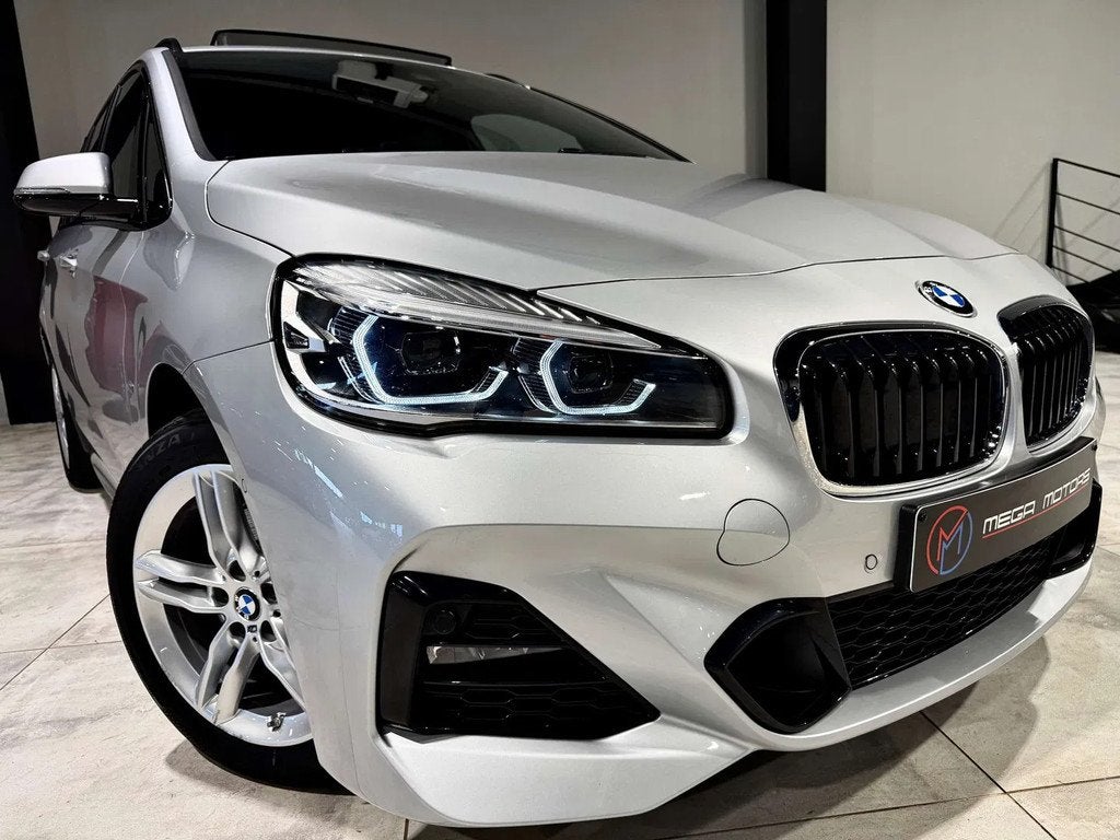 BMW 2 Serie Tourer 216 d 116CV GRAN PACK M" PANO NAVi CUiR B, Auto's, BMW, Automaat, Gebruikt, 116 pk, https://public.car-pass.be/vhr/ceec9a5b-8b70-4b6c-a1a4-20589aba5505