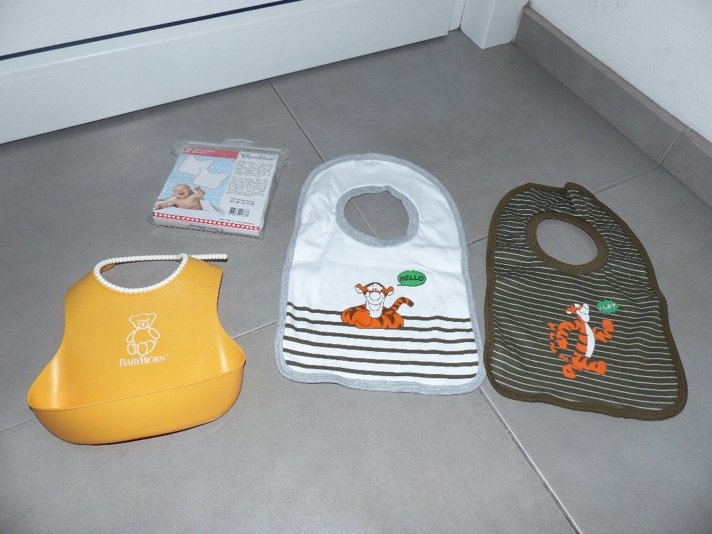 Slabbetjes / Bavet - 5 stuks, Kinderen en Baby's, Ophalen of Verzenden, Zo goed als nieuw