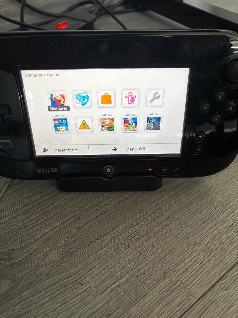 Wii u, Games en Spelcomputers, Spelcomputers | Nintendo Wii U, Ophalen, Gebruikt, Met 1 controller, Met games