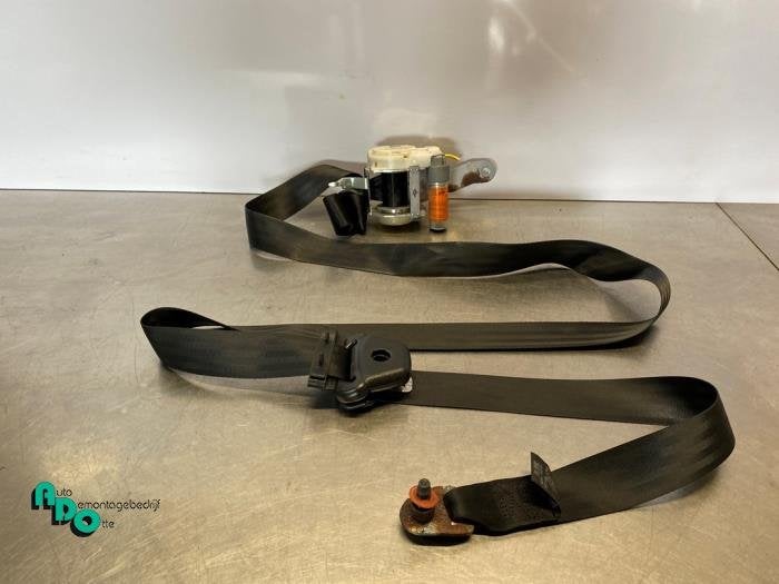Veiligheidsgordel rechts-voor van een Chevrolet Matiz (Matiz, Auto-onderdelen, Interieur en Bekleding, Gebruikt, -, Ophalen of Verzenden