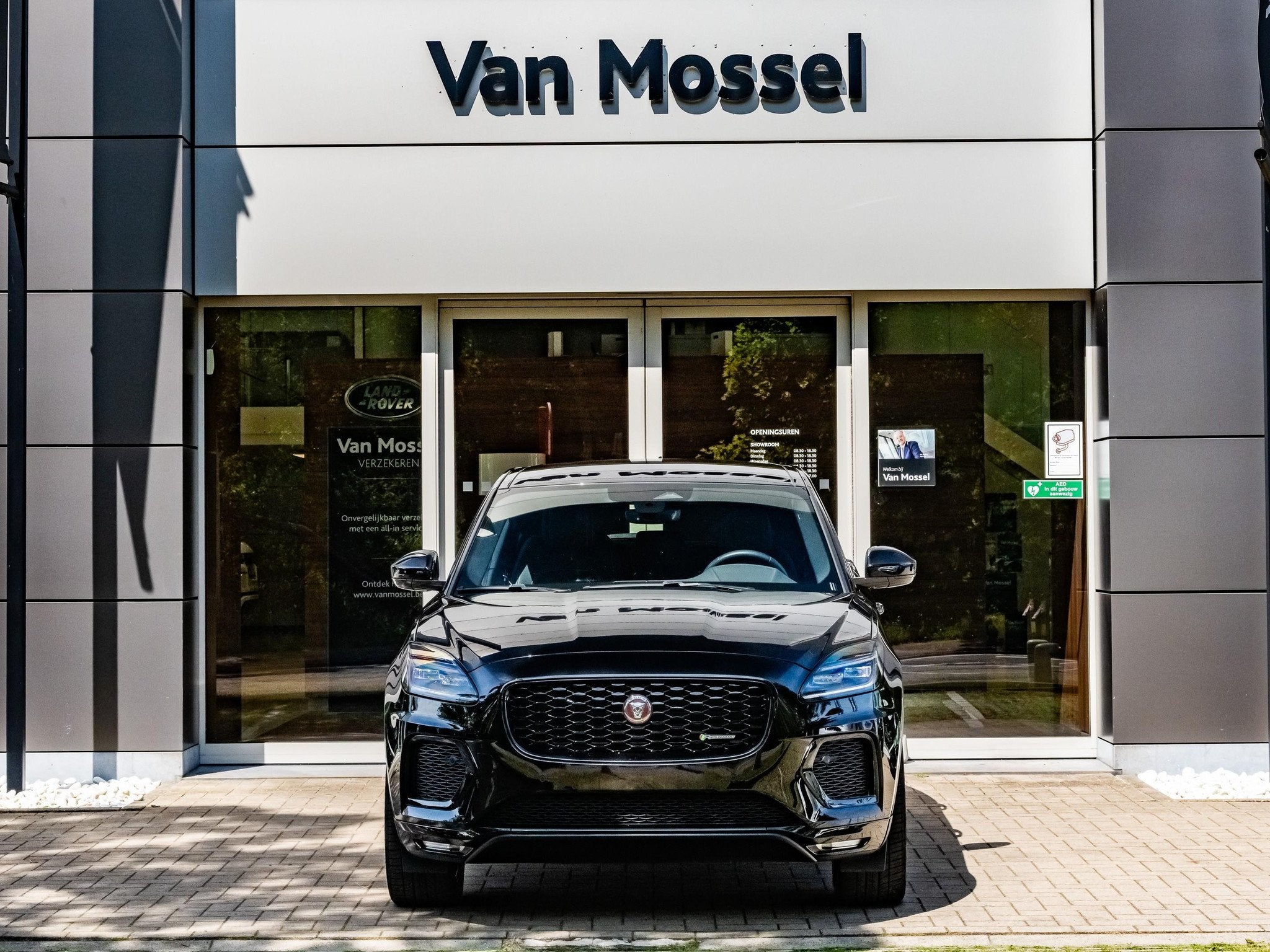 Jaguar E-Pace P300e R-Dynamic HSE (automatique), Cuir, Achat, Euro 6, Noir