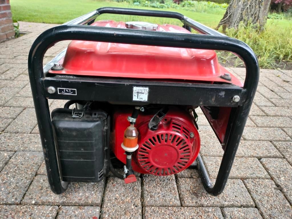 Generator Sumec SPG 2500, Bricolage & Construction, Générateurs, Enlèvement