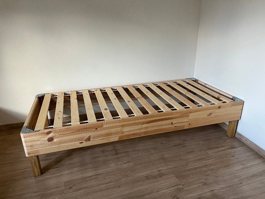 IKEA Espevär twee éénpersoonsbedden, Huis en Inrichting, Ophalen, Scandinavisch design, Gebruikt, 90 cm